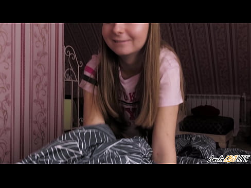 ❤️ Blondie nqus nws BFF qhov tob thiab tau Cum hauv nws lub qhov ncauj Liab porn ntawm porn hmn.hentai-menu.ru ❌️ Ib